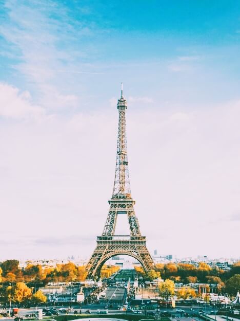 पेरिस (CDG) के लिए उड़ानें